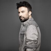 آهنگ Dönmüyor Giden از Tarkan | توگوش Toogoosh