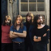 آهنگ A Great Gig In The Sky از Pink Floyd | توگوش Toogoosh