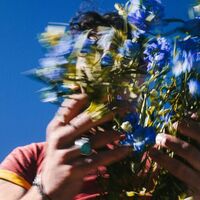Hey Beautiful - Joe Jonas , Louane , Tiny Habits | Toogoosh